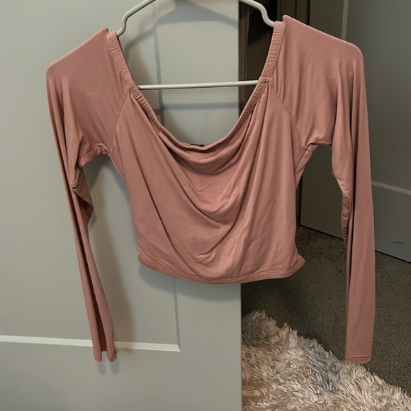 Windsor top - Picture 2 of 2